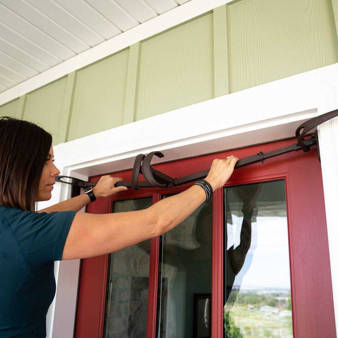 Single Door Garland Hanger The Holiday Aisle - Image 5