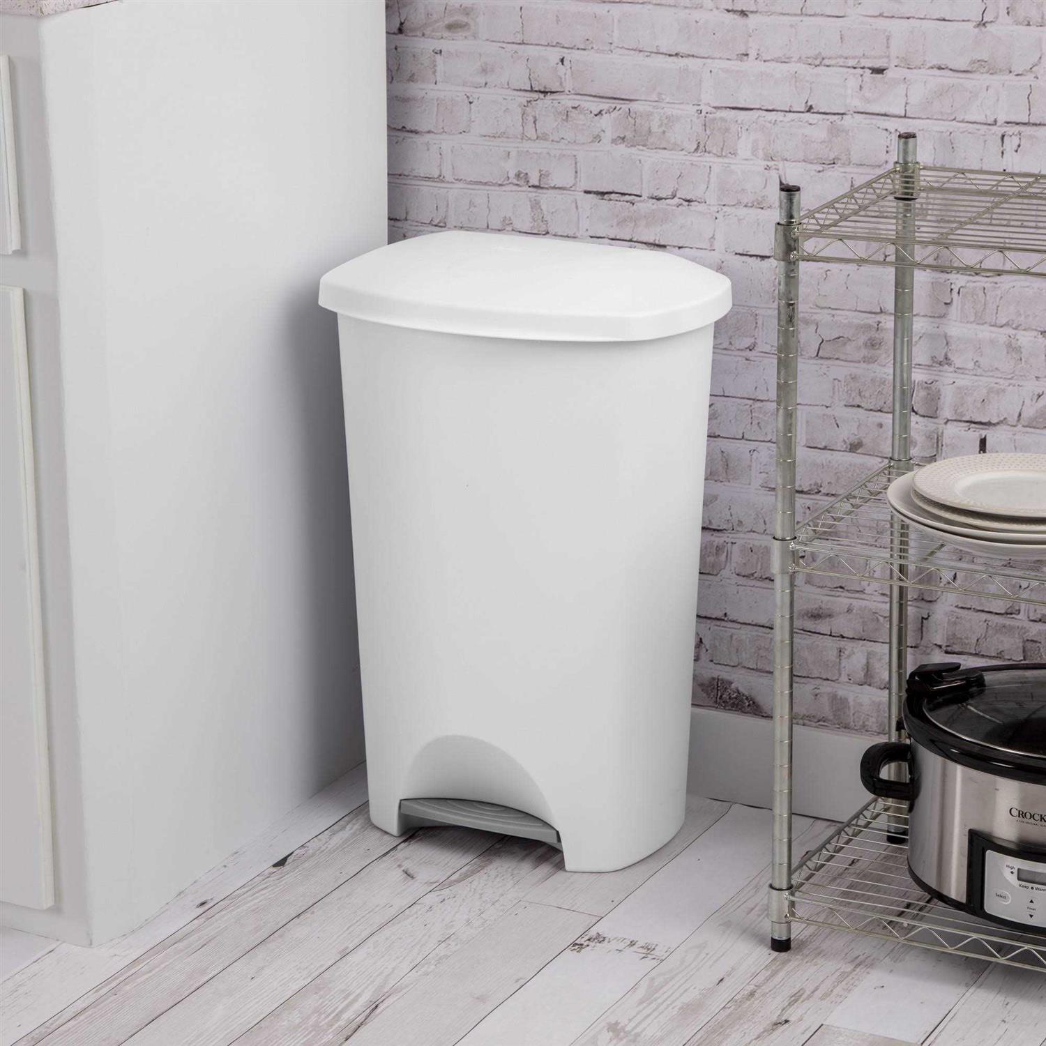 Sterilite Step Wastebasket - Image 5