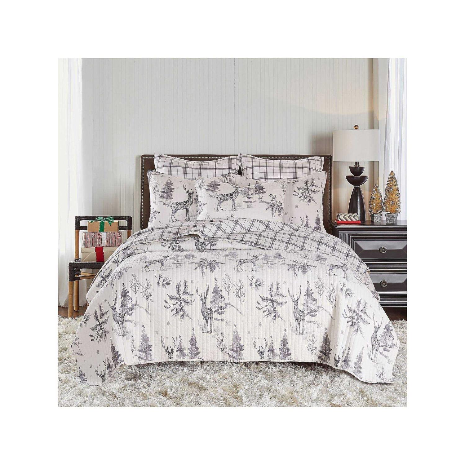 Levtex Villa Lugano Sleigh Bells Quilt - Image 4
