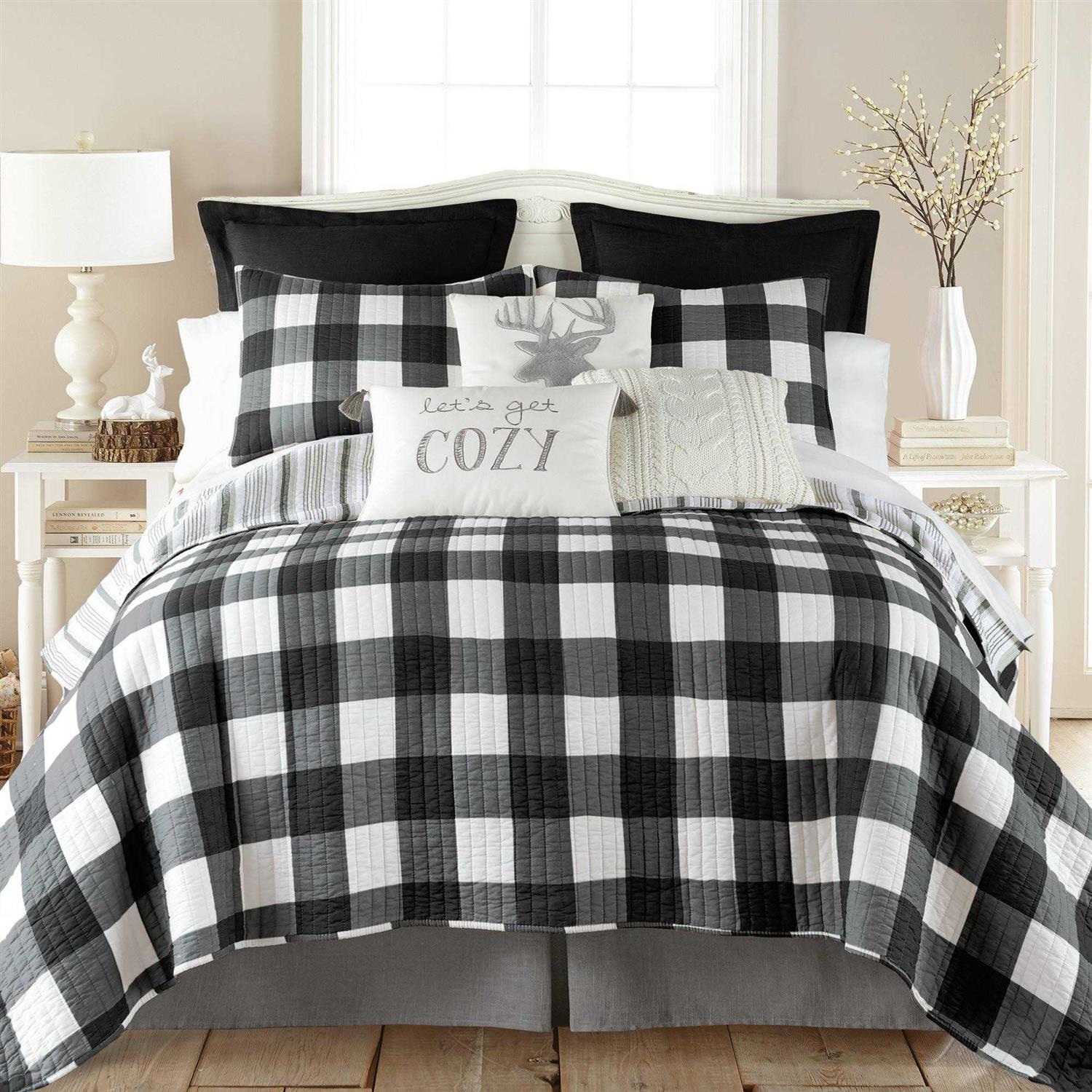Levtex Home Camden Quilt Set - Image 4