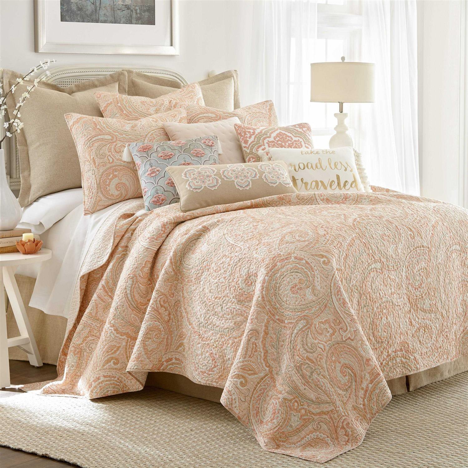 Levtex Home Spruce Quilt Set - Image 4