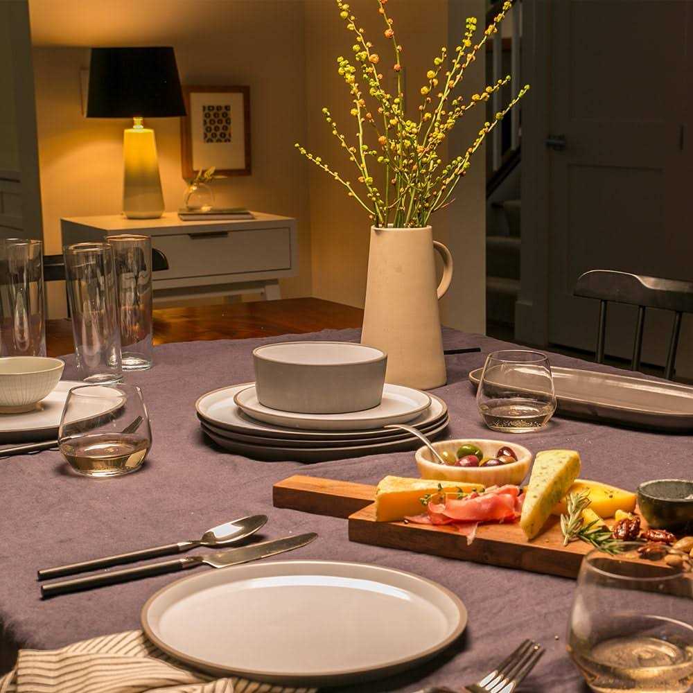 GE Light Bulbs LED A19 Soft White - Image 4