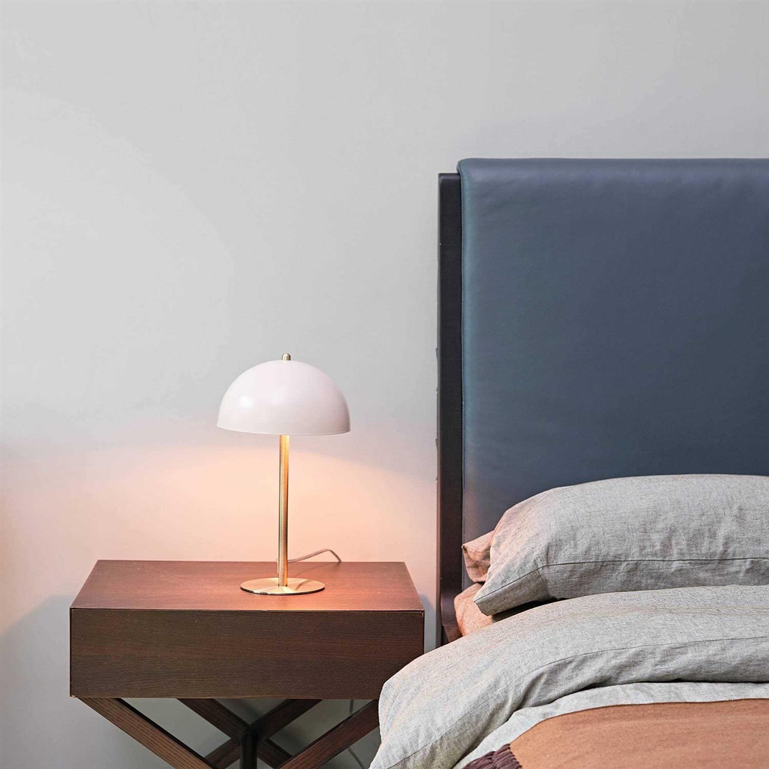 Globe Electric 15 Desk Lamp Matte - Image 4