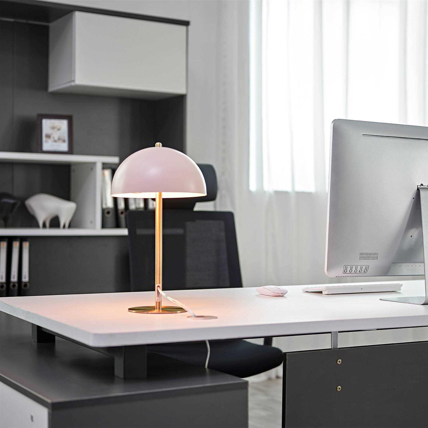 Globe Electric 15 Desk Lamp Matte - Image 5