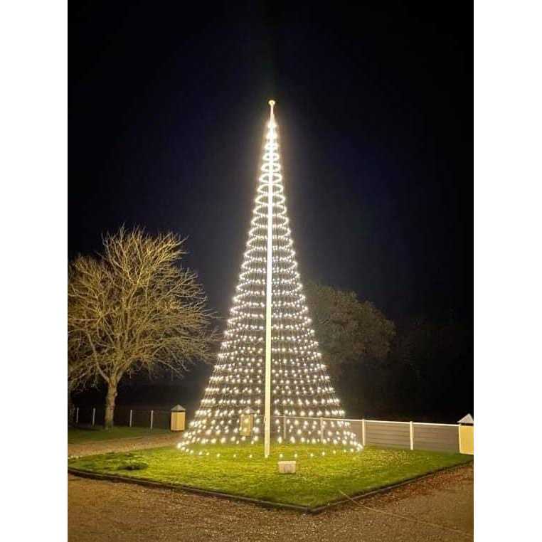 MONTEJAUR Flagpole Christmas Tree - Image 4