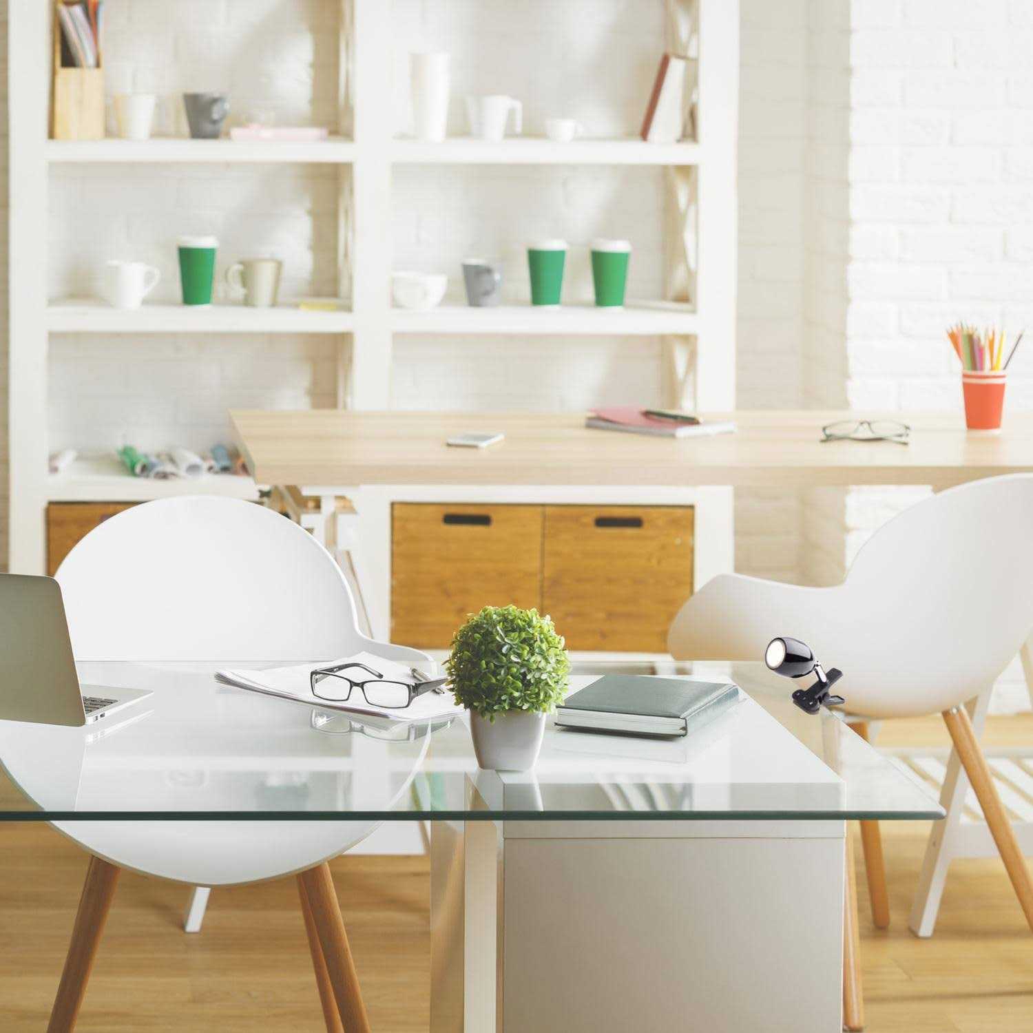 Newhouse Lighting Joe 4 in. Black Mini Clip-On Lamp NHCLP-JO-BK - Image 3