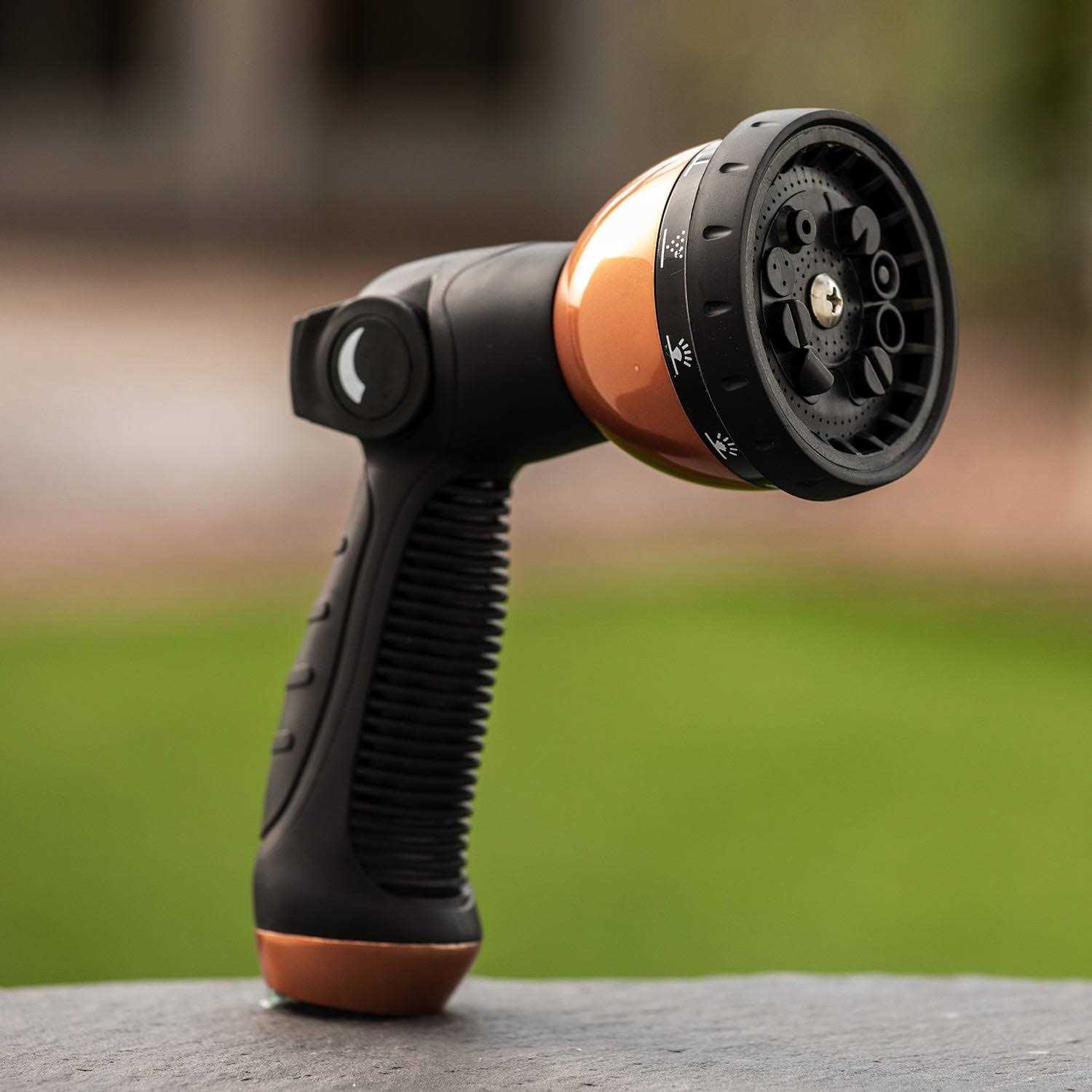 Pocket Hose Copper Bullet with Thumb Spray Nozzle As-seen-on-TV Expands - Image 4