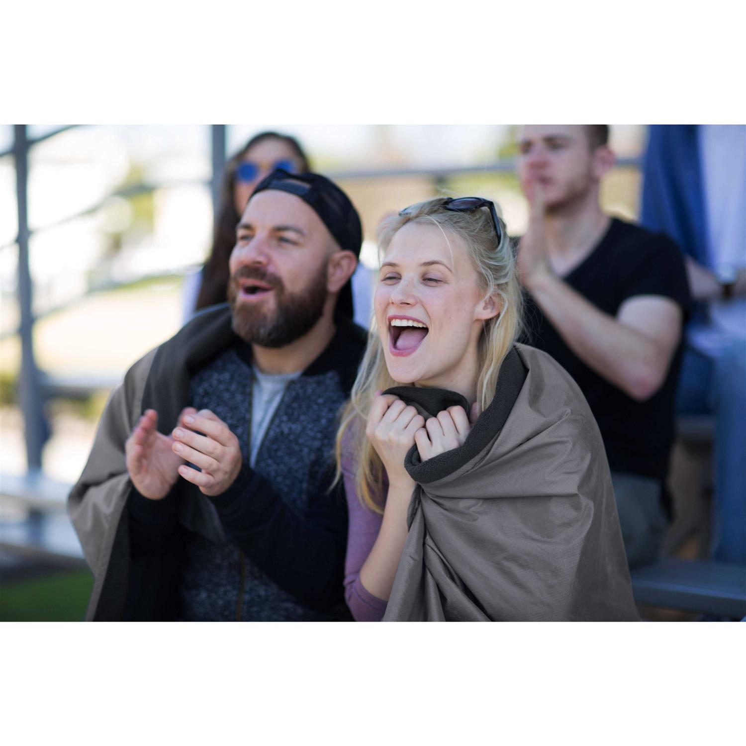 Oceas Large Waterproof Outdoor Blanket For Camping, Beach, Picnic, Travel, and Sports Stadium Use - Image 5