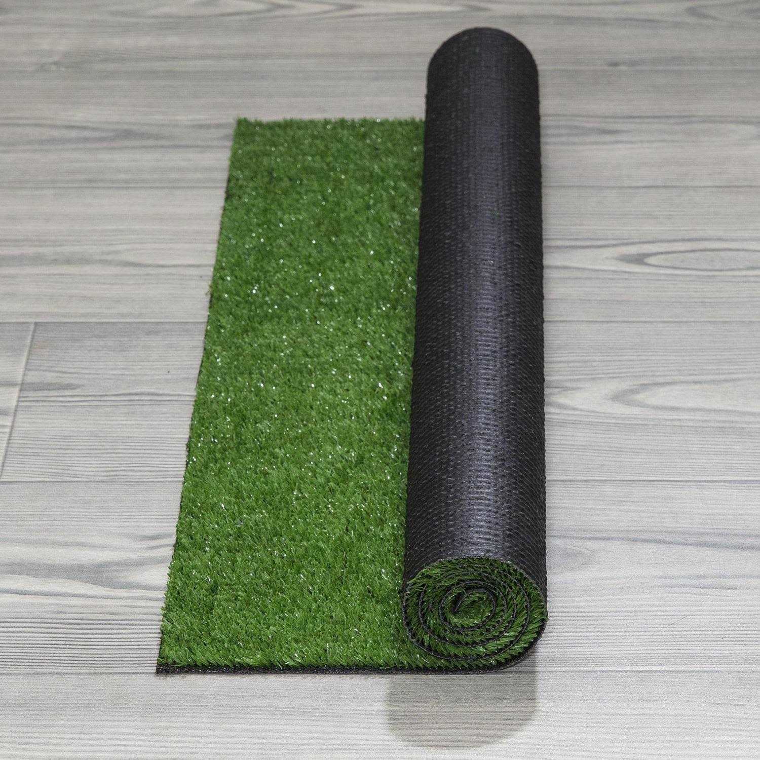 Ottomanson Waterproof Solid Grass Indoor/Outdoor Artificial Grass Rug - Image 3