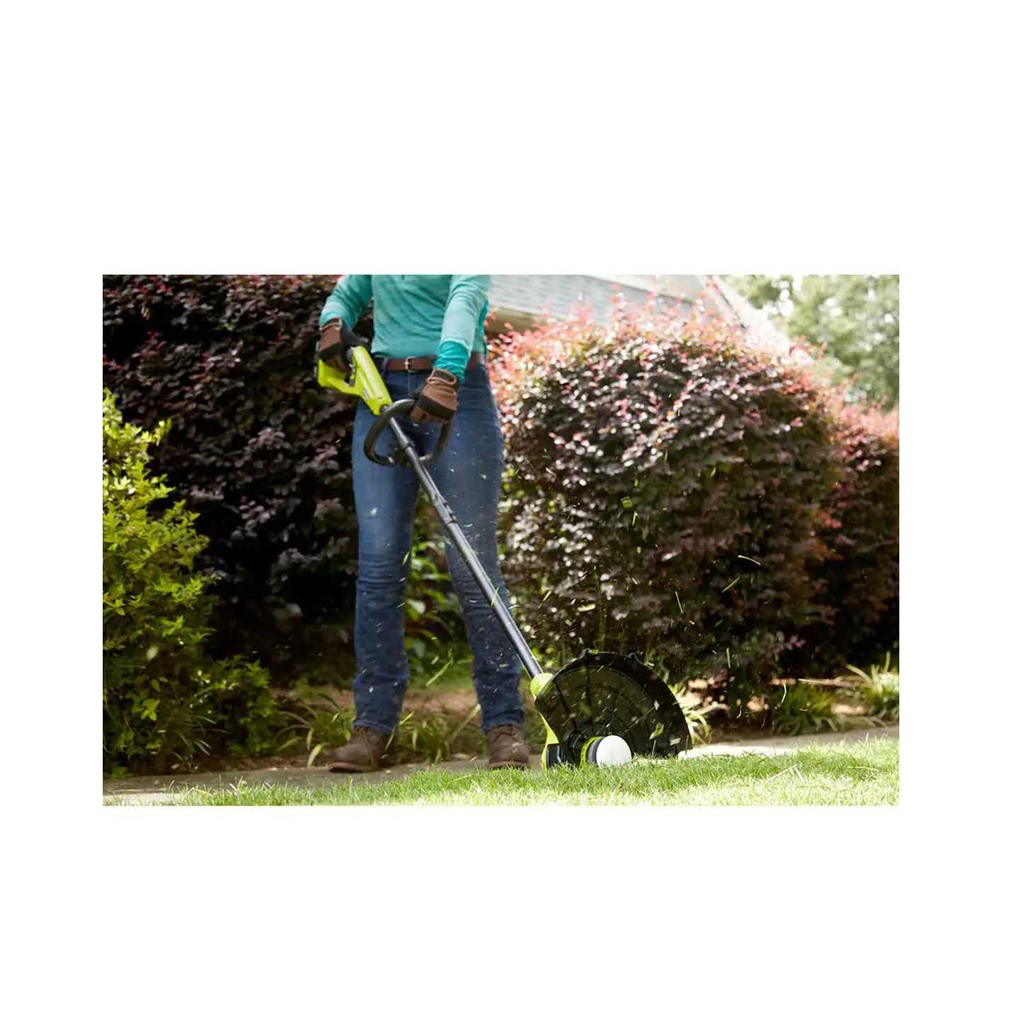 RYOBI ONE+ 18V Cordless Battery String Trimmer and Blower Combo Kit with 4.0 Ah Battery and Charger - Image 3