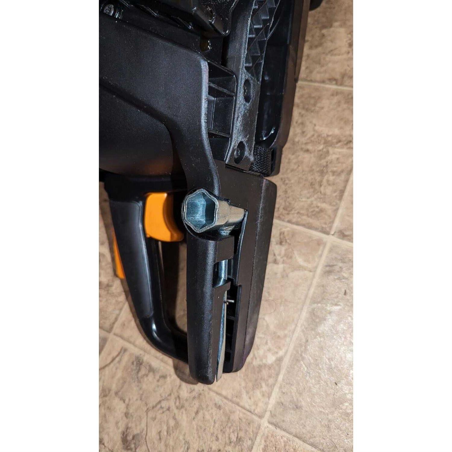 Poulan Pro PR4016 16 in. 40cc Gas Chainsaw - Image 3