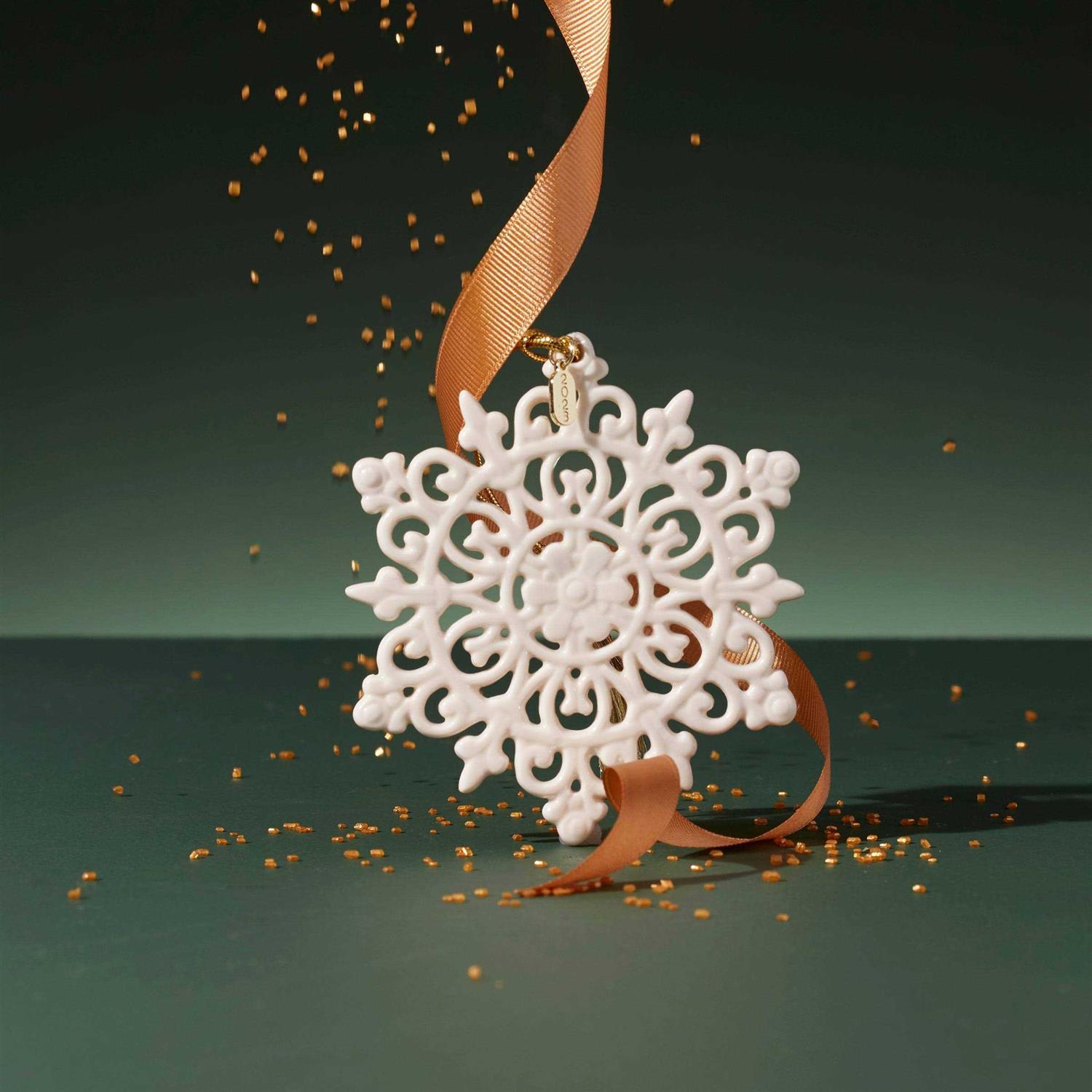 Lenox 2023 Snow Fantasies Snowflake Ornament - Image 4